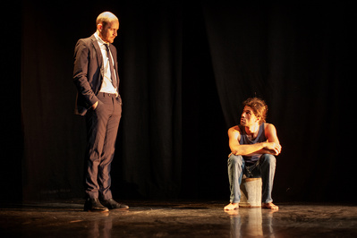 © Thierry Vaudé. © Thierry Vaudé.