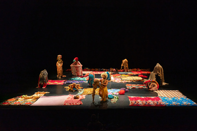 "Encantado" © Sammi Landweer. "Encantado" © Sammi Landweer.