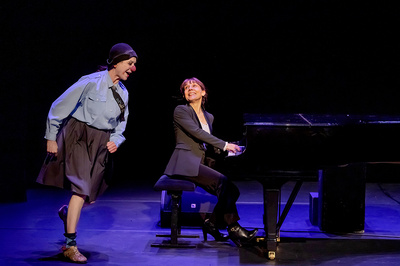 © Pascal Gely. © Pascal Gely.