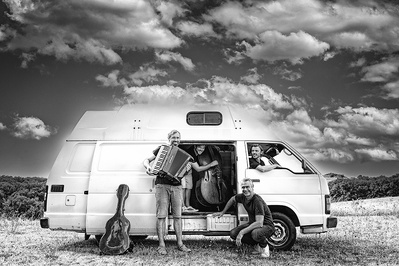 © Jean Salvignol. © Jean Salvignol.