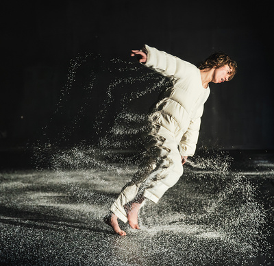 "Do we need a body to dance ?" © Pierre Planchenault. "Do we need a body to dance ?" © Pierre Planchenault.