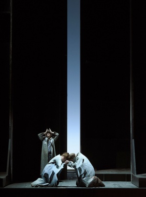 © Vincent Pontet. © Vincent Pontet.