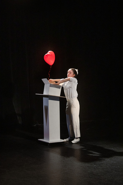 © Emma Cazeneuve. © Emma Cazeneuve.