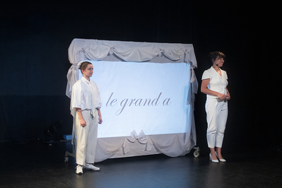 © Emma Cazeneuve. © Emma Cazeneuve.