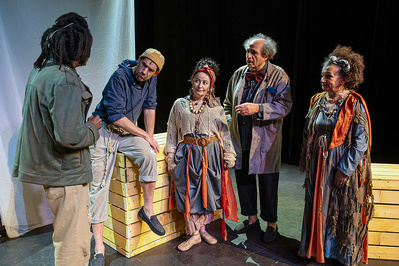 © Gilbert Scotti. © Gilbert Scotti.