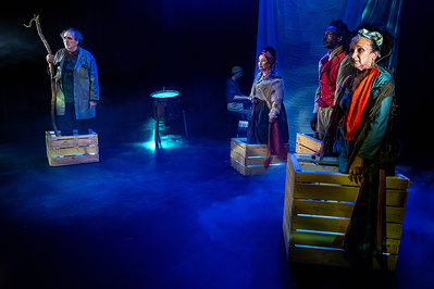 © Gilbert Scotti. © Gilbert Scotti.