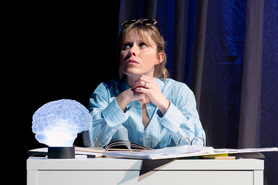 © Julie Berkovicz. © Julie Berkovicz.