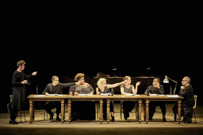 © Christophe Raynaud de Lage, coll. Comédie-Française. © Christophe Raynaud de Lage, coll. Comédie-Française.