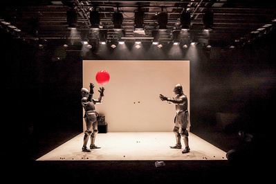 © Vincent Pontet, coll. Comédie-Française. © Vincent Pontet, coll. Comédie-Française.