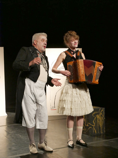 © Les Amis du Garage Théâtre.