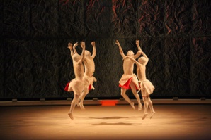 © Sankai Juku. © Sankai Juku.