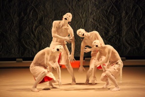 © Sankai Juku. © Sankai Juku.