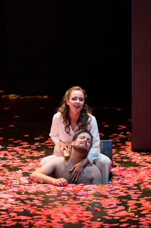 © Stofleth. © Stofleth.