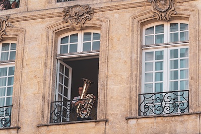 "Ravel en ville" © Pierre Planchenault.