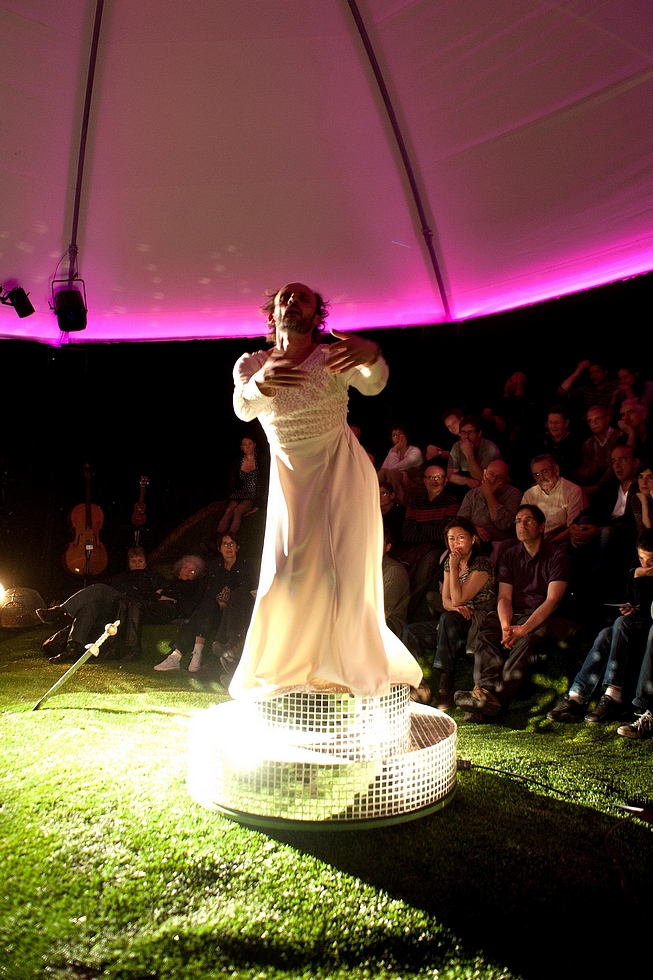 "Gilles et Bérénice" © Sébastien Armengol. "Gilles et Bérénice" © Sébastien Armengol.