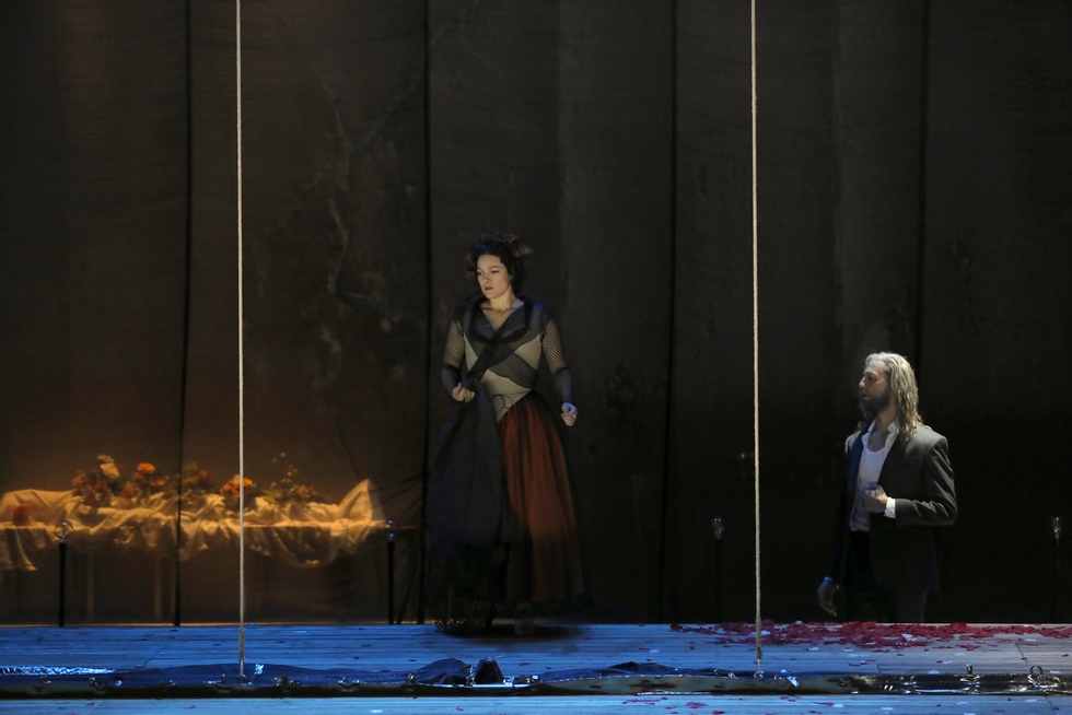 © Pascal Victor. © Pascal Victor.