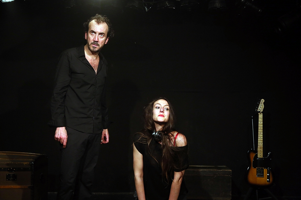 © Xavier Cantat. © Xavier Cantat.