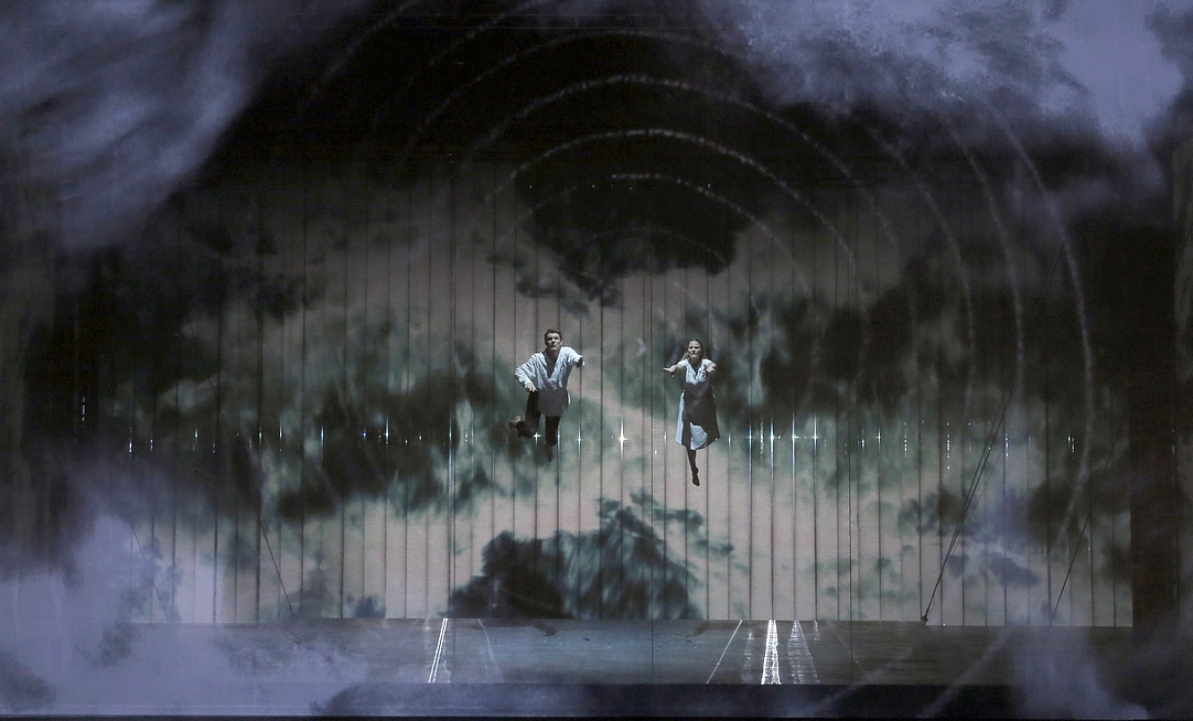 © Vincent Pontet. © Vincent Pontet.