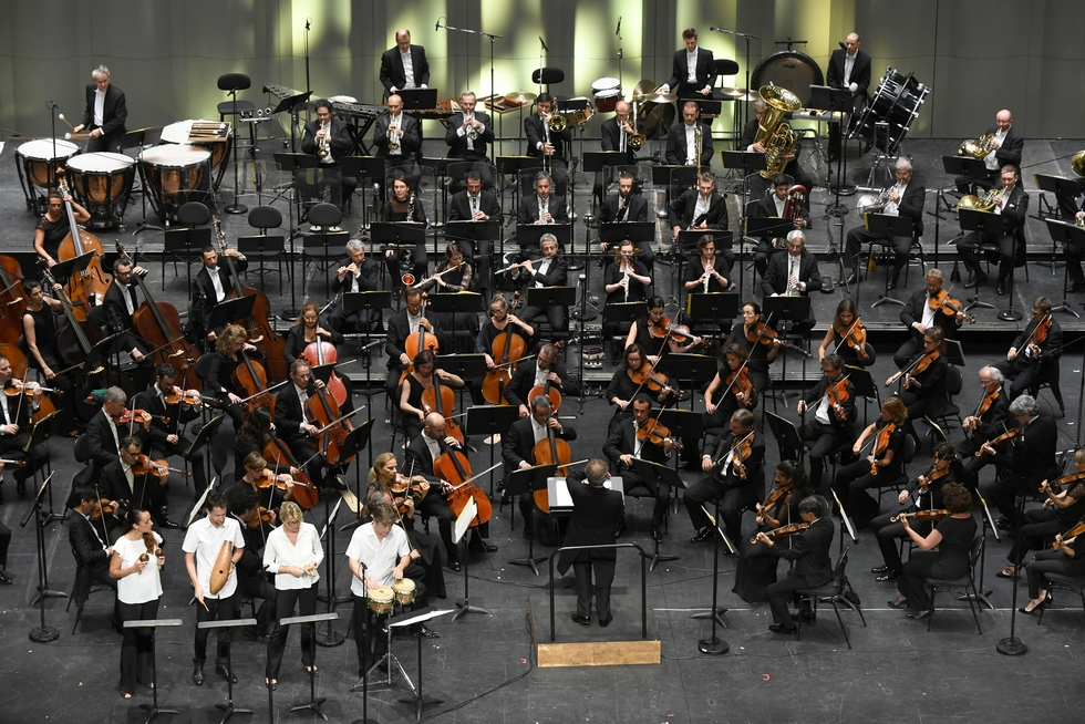 "Rhapsody in blue" par l'Orchestre National de France © Luc Jennepin. "Rhapsody in blue" par l'Orchestre National de France © Luc Jennepin.