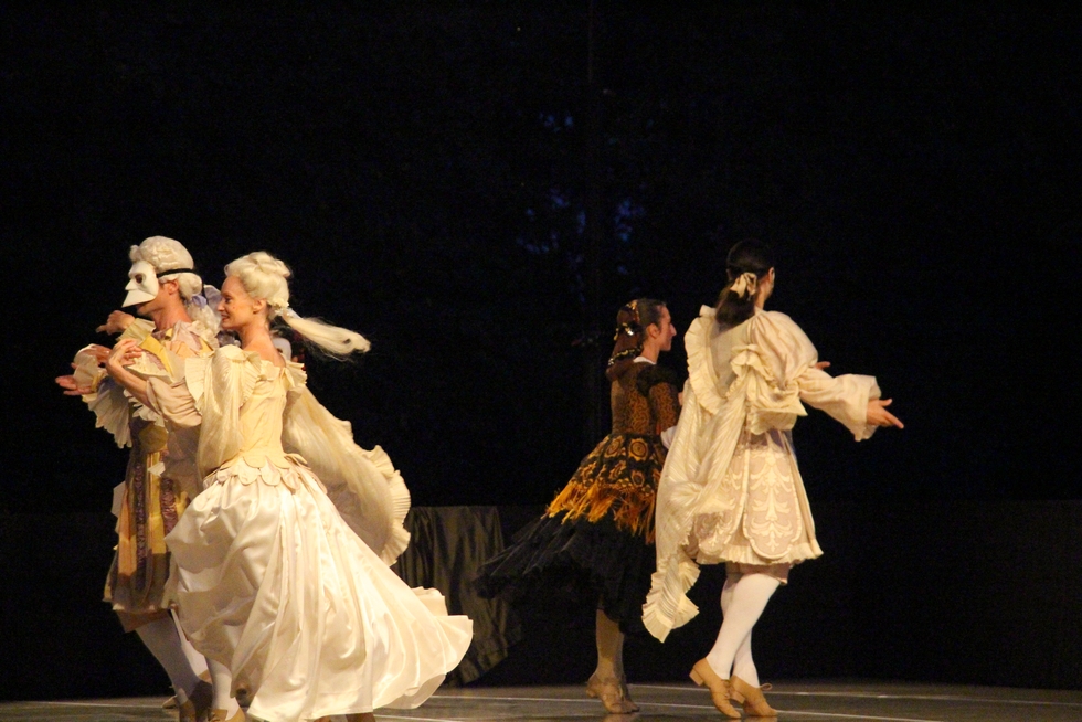 Grand Bal, Cie de Danse l'Éventail - Folie Françoise © Festival de Sablé.
