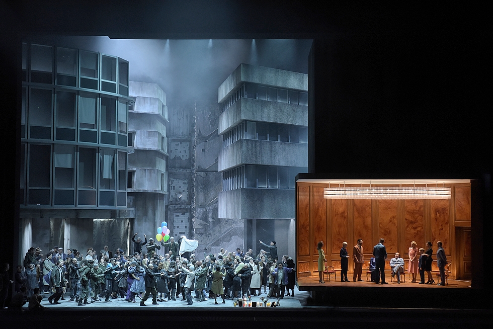 "Les Troyens" © Vincent-Pontet/OnP. "Les Troyens" © Vincent-Pontet/OnP.