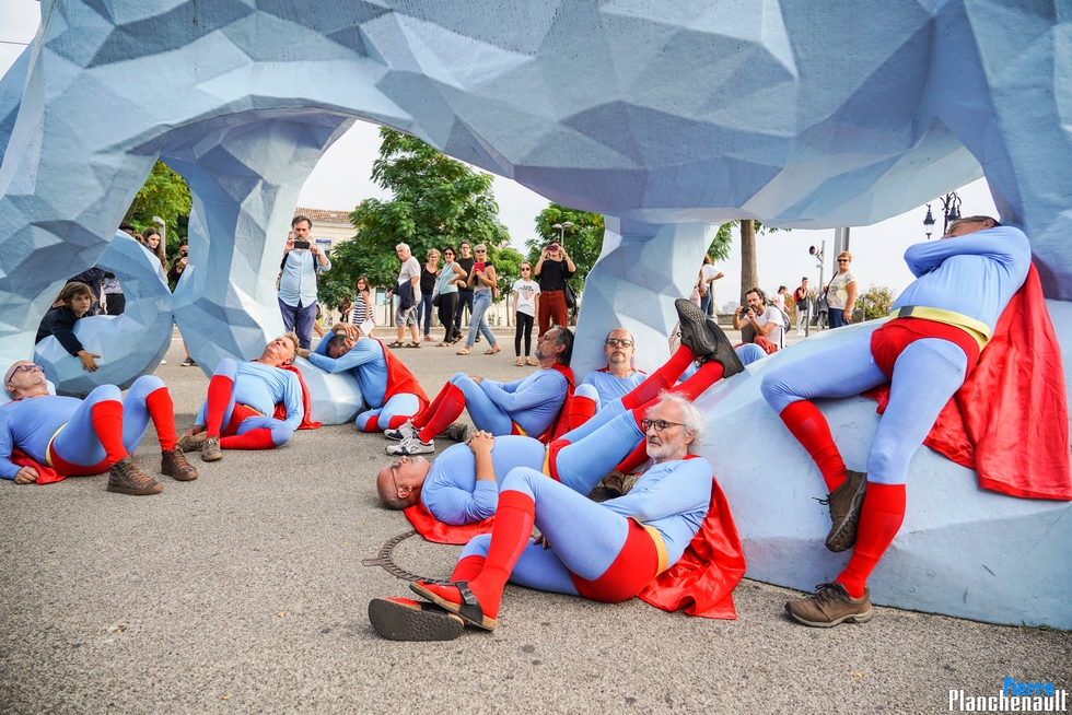 "Blue Tired Heroes" © Pierre Planchenault.