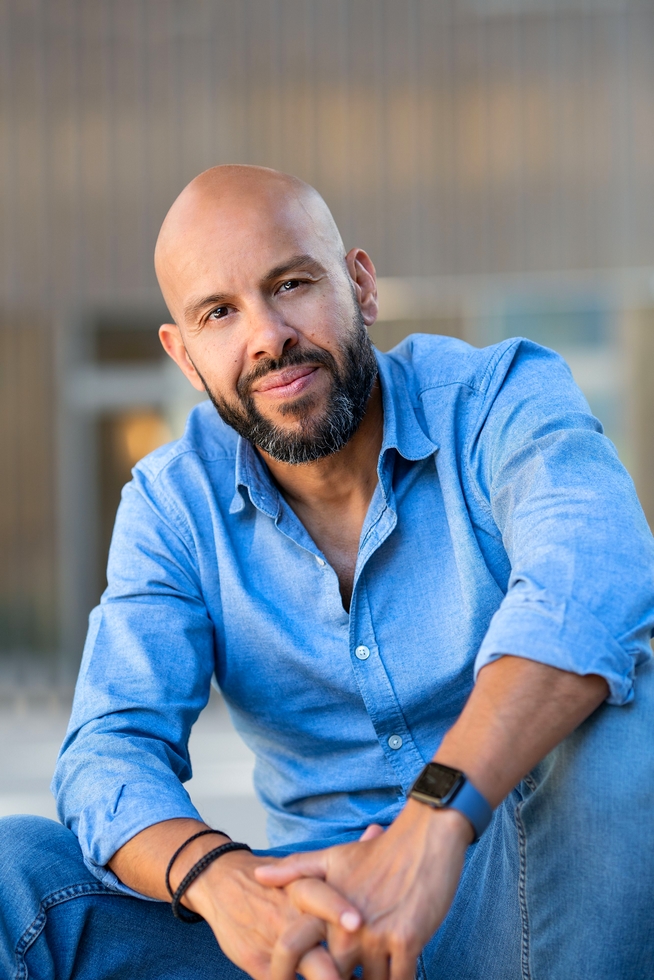 Mourad Merzouki © Julie Cherki. Mourad Merzouki © Julie Cherki.