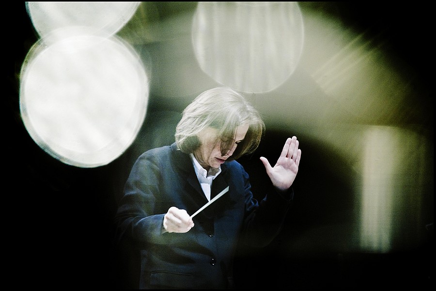 Laurence Equilbey © Julien Mignot. Laurence Equilbey © Julien Mignot.