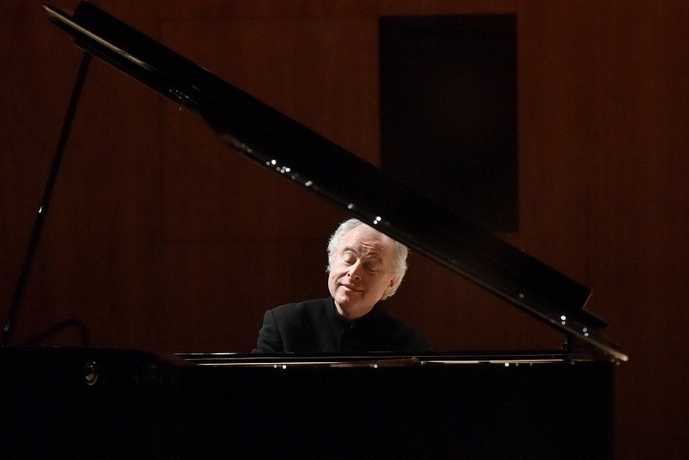 Andràs Schiff, récital du 21 novembre 2015 au Luzerne Festival © Peter Fischli/Luzerne Festival. Andràs Schiff, récital du 21 novembre 2015 au Luzerne Festival © Peter Fischli/Luzerne Festival.