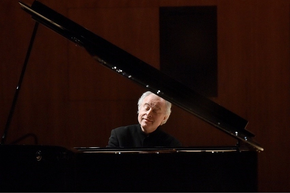 Récital de Sir András Schiff au Lucerne Festival Am Piano 2015 © Peter Fischli/Lucerne Festival. Récital de Sir András Schiff au Lucerne Festival Am Piano 2015 © Peter Fischli/Lucerne Festival.