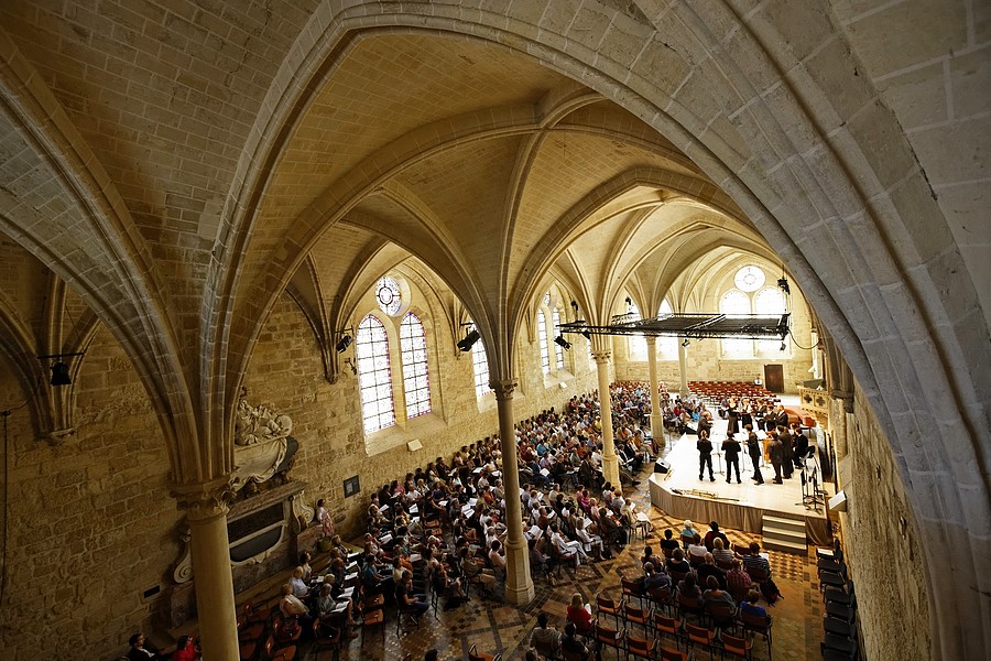 Réfectoire des moines, Abbaye de Royaumont © Agathe Poupeney.