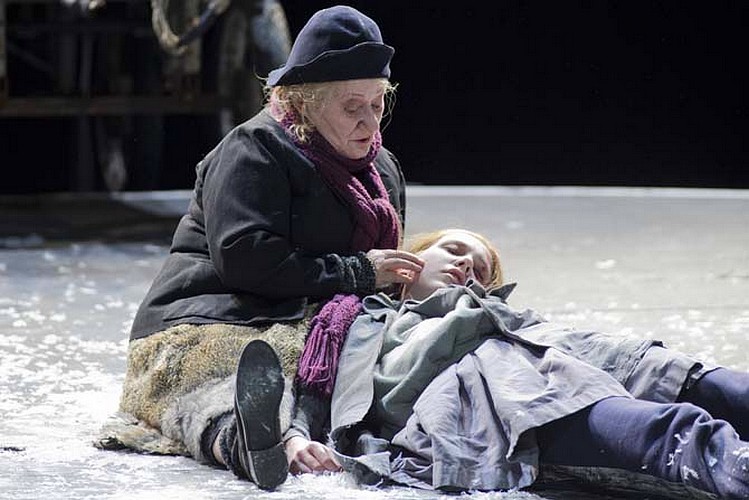 Carmen-Maja Antoni © Monika Rittershaus. Carmen-Maja Antoni © Monika Rittershaus.