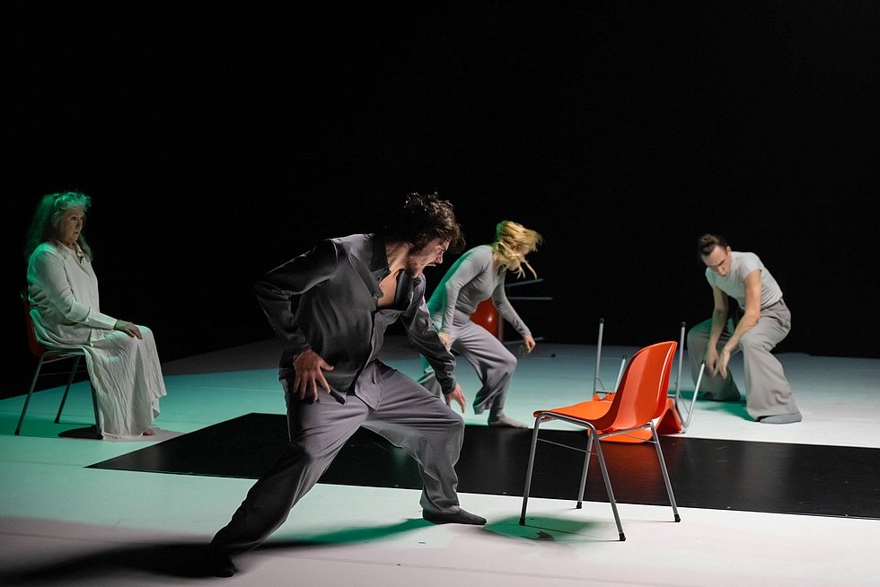 © Julien Benhamou. © Julien Benhamou.