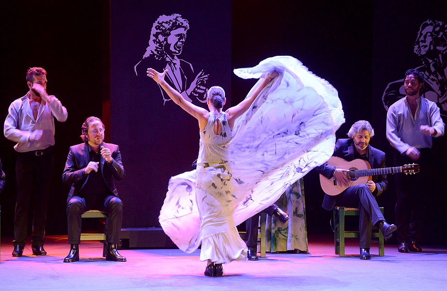 © Vincent Pontet. © Vincent Pontet.