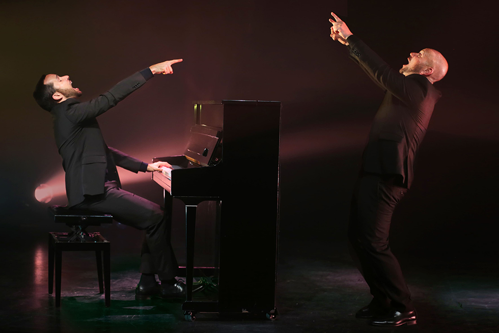 © Philippe Hanula. © Philippe Hanula.