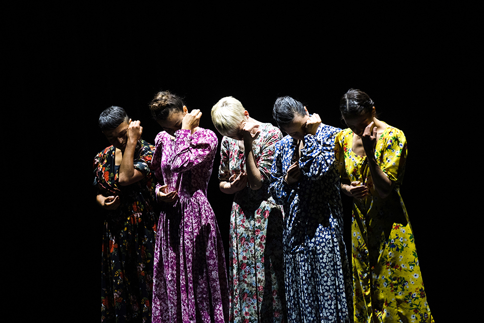 © Nora Houguenade. © Nora Houguenade.