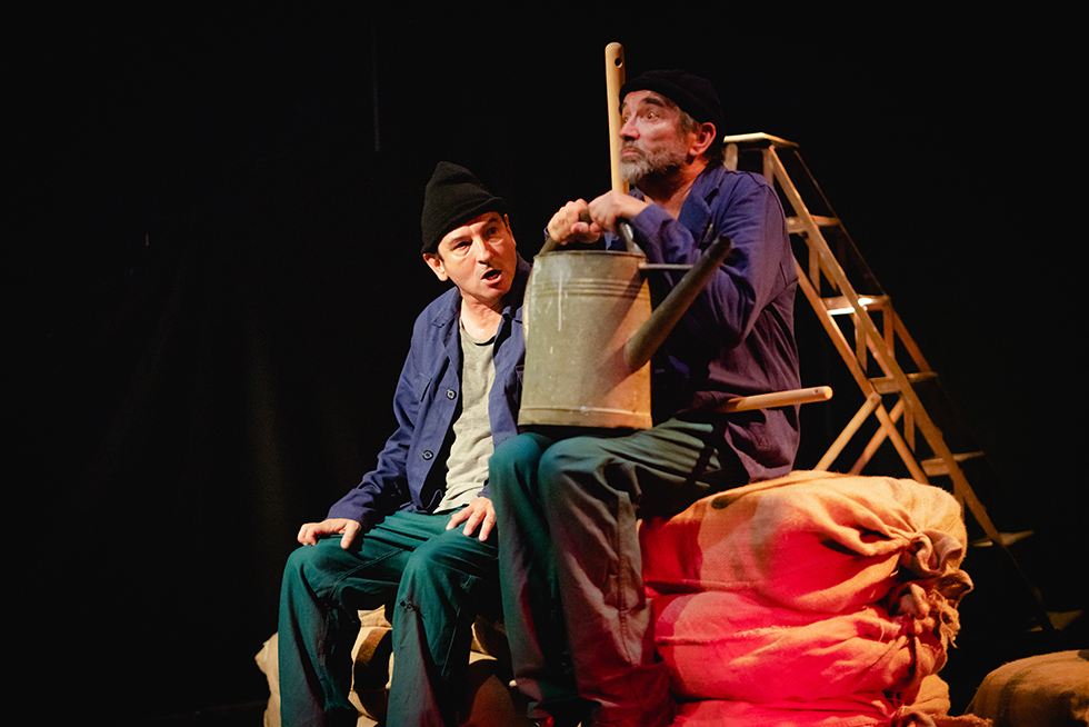 © Jon. D. © Jon. D.