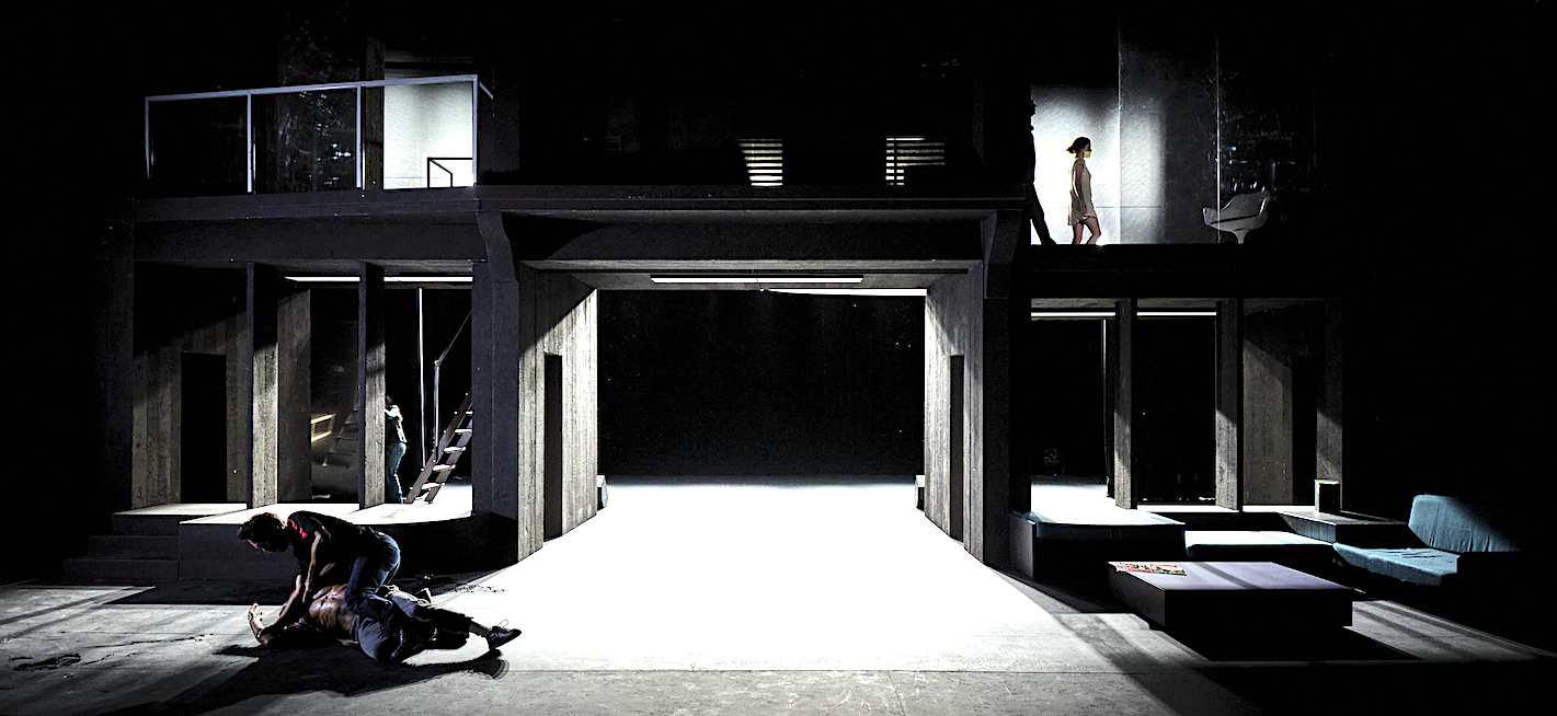 © Christophe Raynaud de Lage. © Christophe Raynaud de Lage.