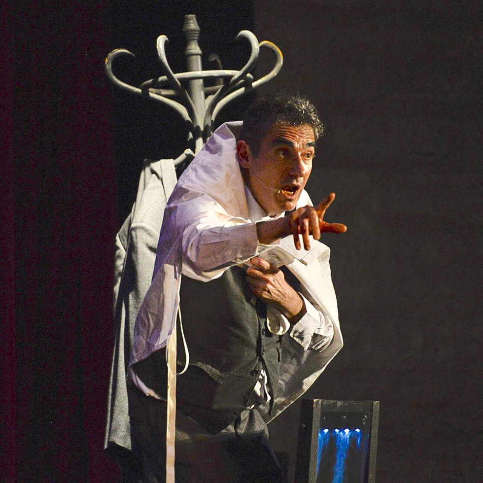 © Damien Pollet. © Damien Pollet.