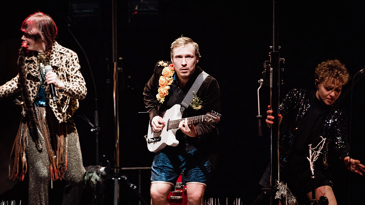 © Simon Gosselin. © Simon Gosselin.