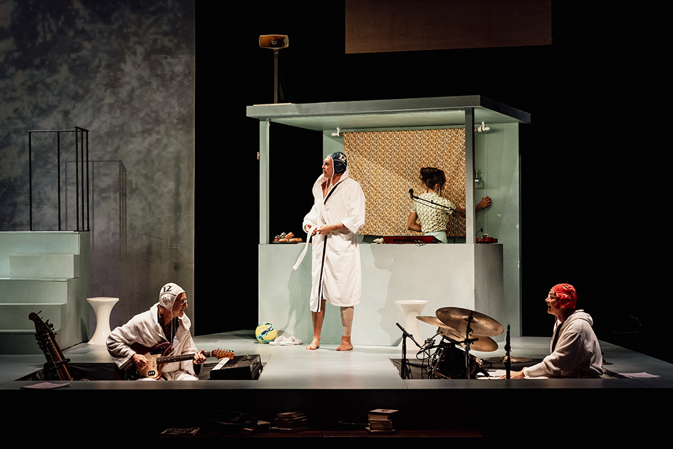 © Simon Gosselin. © Simon Gosselin.