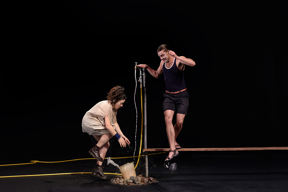 © Matthieu Delcourt. © Matthieu Delcourt.