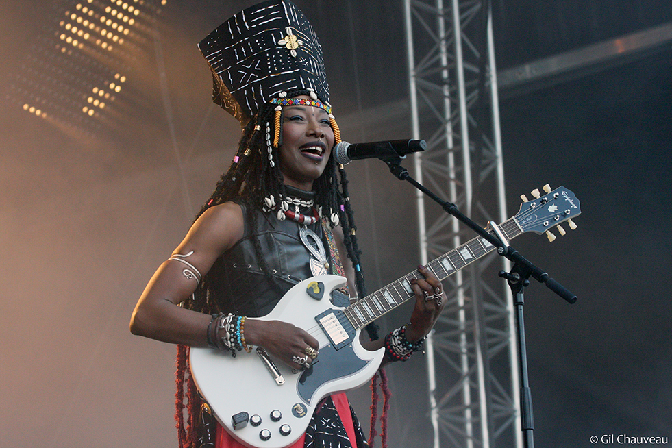 Fatoumata Diawara © Gil Chauveau.