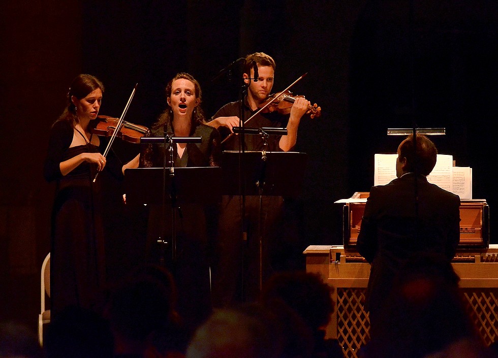 Les Surprises © Bertrand Pichène. Les Surprises © Bertrand Pichène.