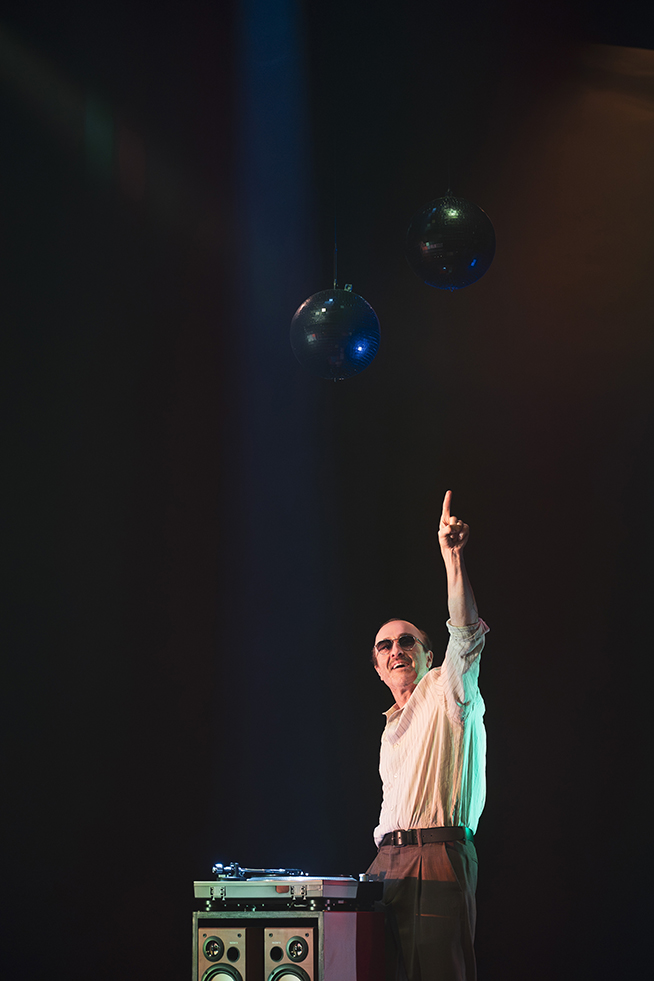 © Pierre Planchenault.