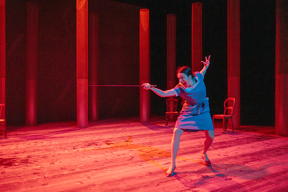 © Martin Argyroglo.