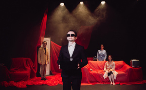 "Requiem room" Une fable à entrées multiples où la poésie se niche dans chaque recoin… épatant et décapant !