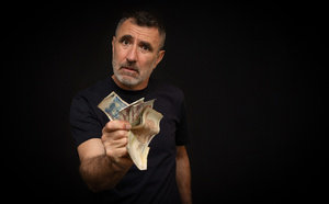 "Pays-Bonheur ou le mercredi sans retour" La force du minimum pour atteindre le maximum