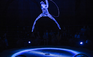 "Nocturne (Parade)" À l'adresse d'adultes éperdus, la nuit des temps contée à hauteur d'enfants…