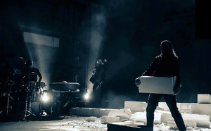 "Rien n'a jamais empêché l'histoire de bifurquer" Appel révolutionnaire poétique et acéré pour la douceur du monde et contre les extrêmes